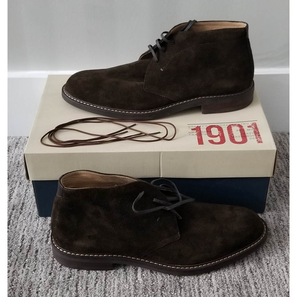 1901 Barrett Chukka Boots